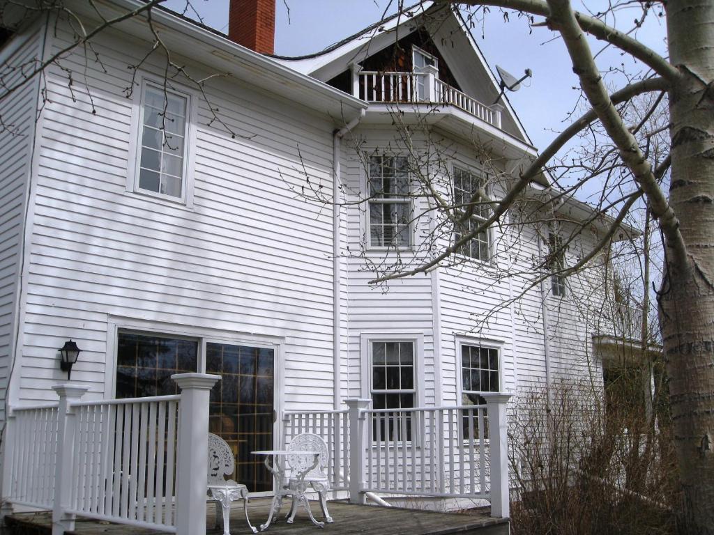 Sproule Heritage Bed & Breakfast Strathmore Eksteriør bilde